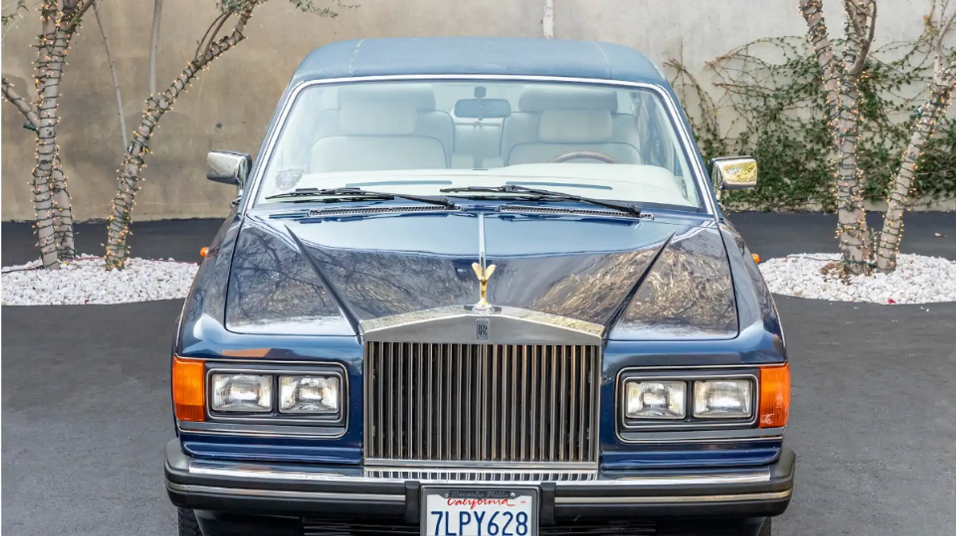 Rolls-Royce Silver Spur - 2