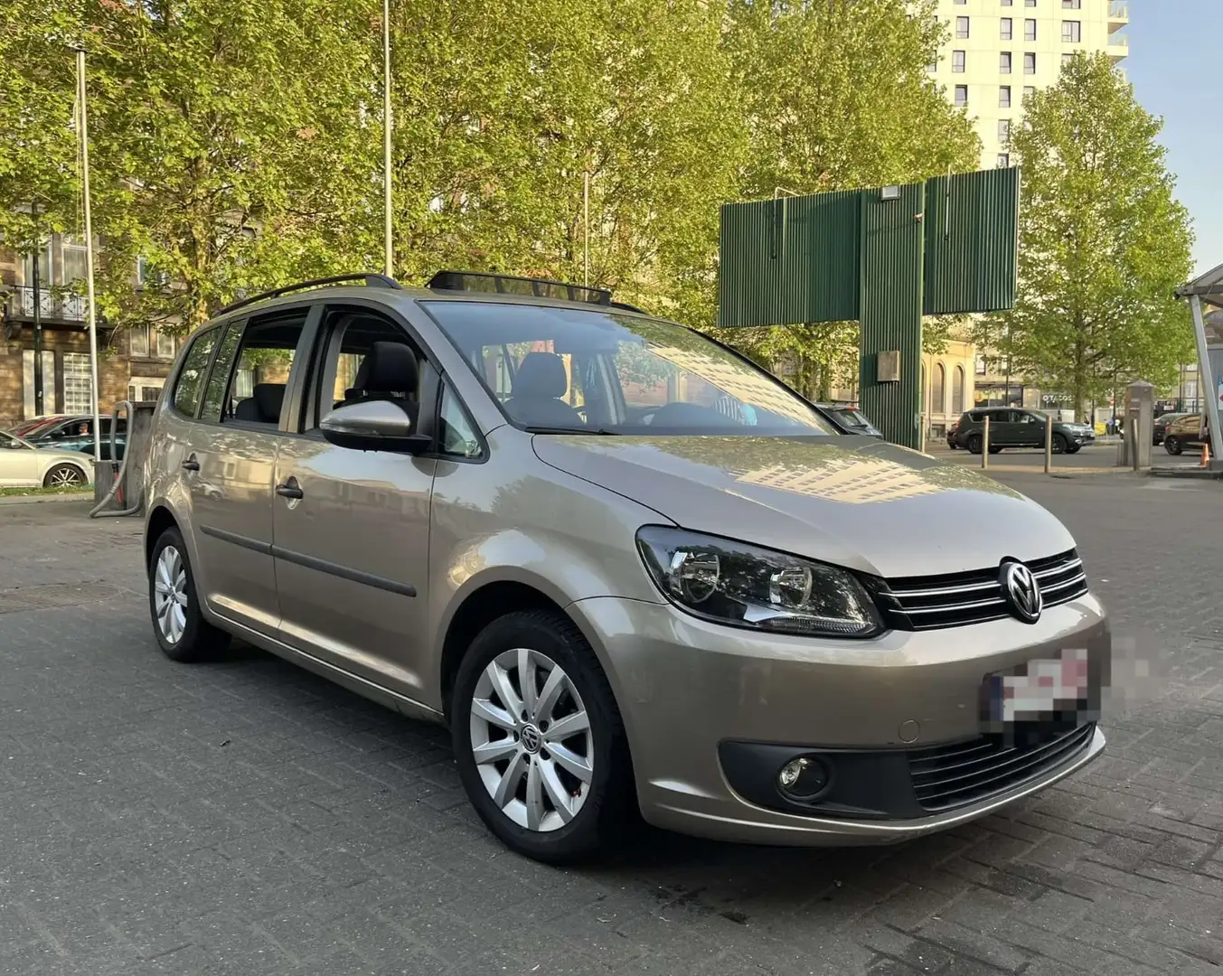 Volkswagen Touran 1.4 TSI Highline 7pl. - 1