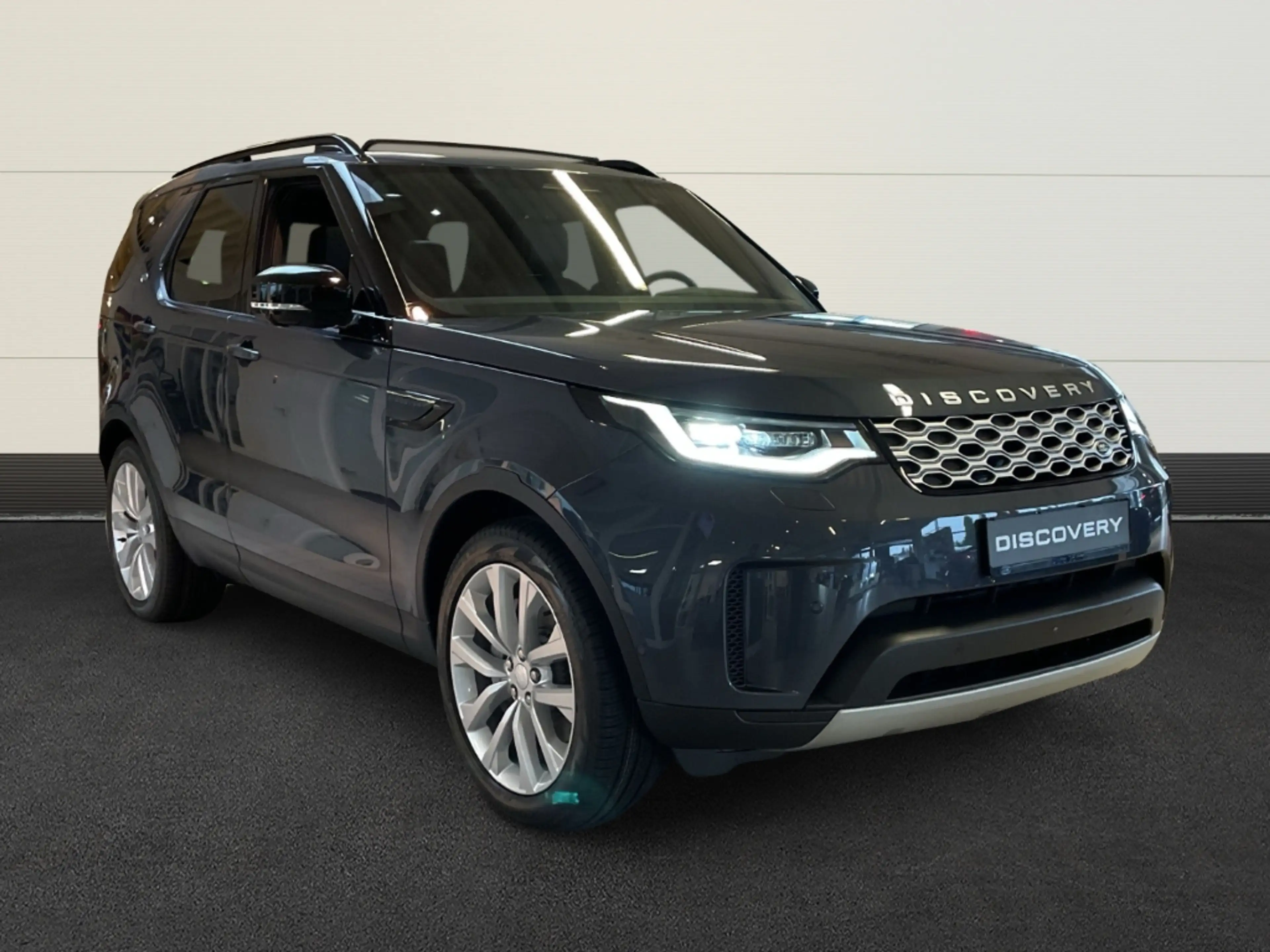 Land Rover Discovery 5 D250 S+ACC+St.Hzg+AHK+7-Sitzer+Reling — photo 6