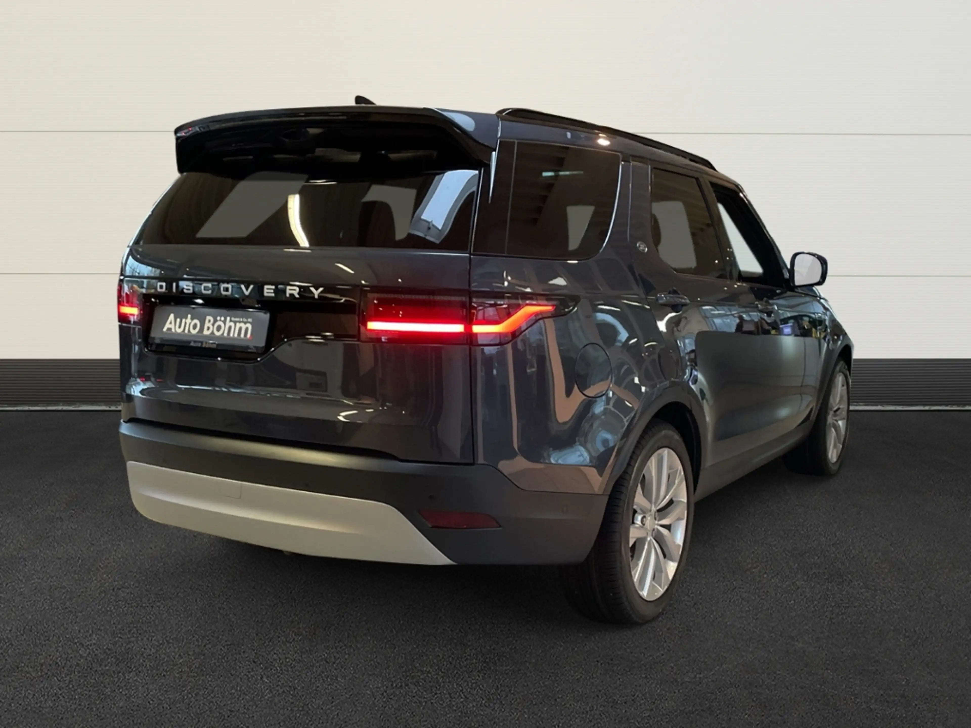 Land Rover Discovery 5 D250 S+ACC+St.Hzg+AHK+7-Sitzer+Reling — photo 4