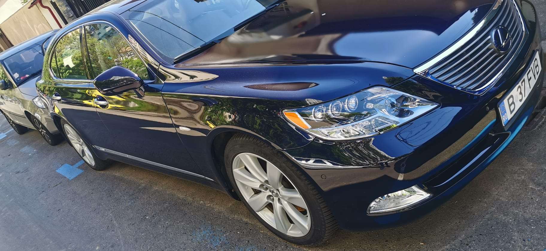 Lexus LS 600 LS 600h Largo President - foto 1