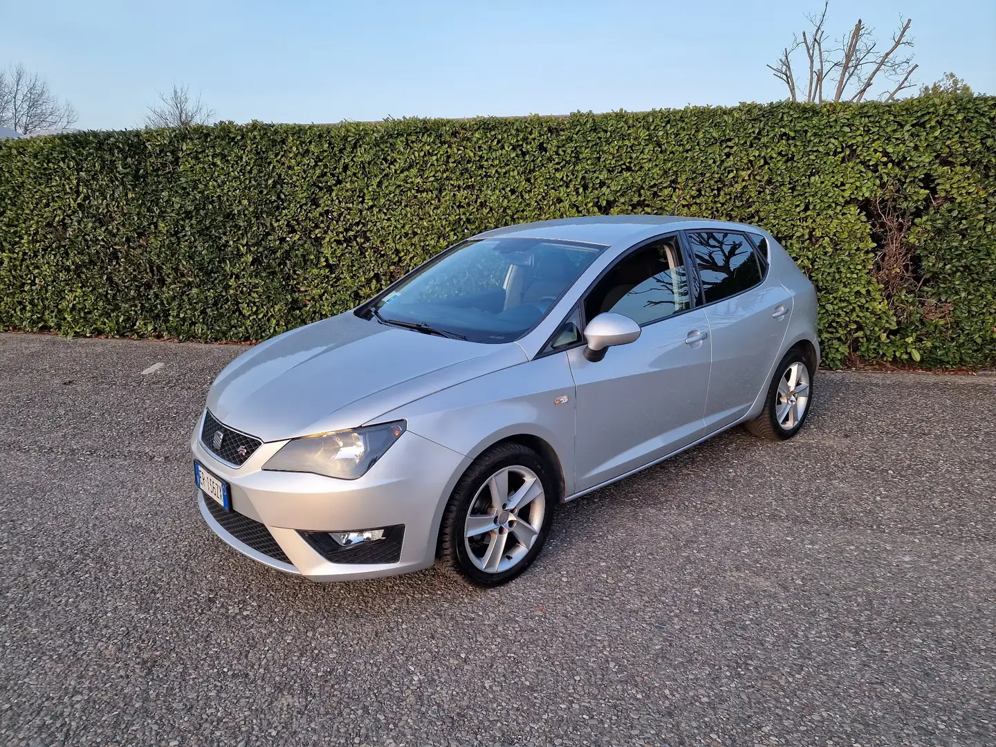 SEAT Ibiza 5p 1.2 tsi FR - 2