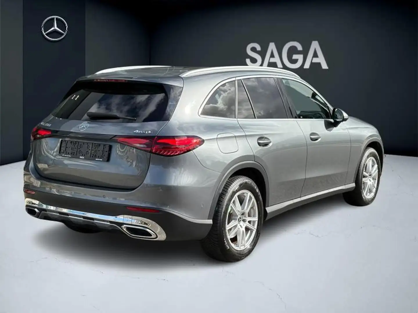 Mercedes-Benz GLC 200 GLC 4Matic Luxury Line toit pano Grijs - 2