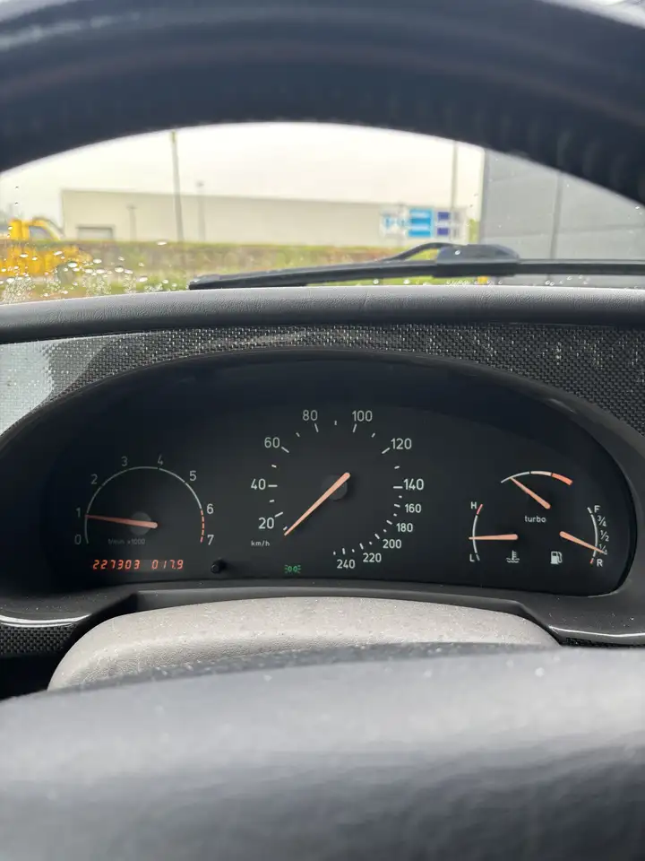 Saab 9-3 2.0t, foto 10