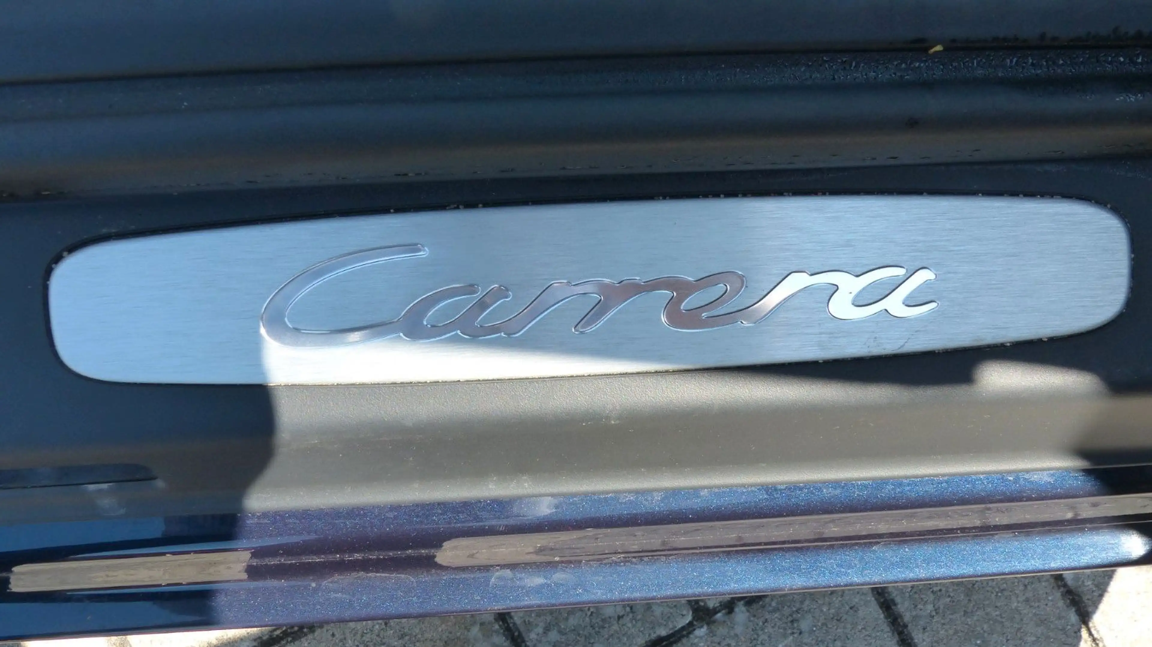 Porsche 911 Carrera Cabriolet tolle Farbkombi wenig KM — photo 14
