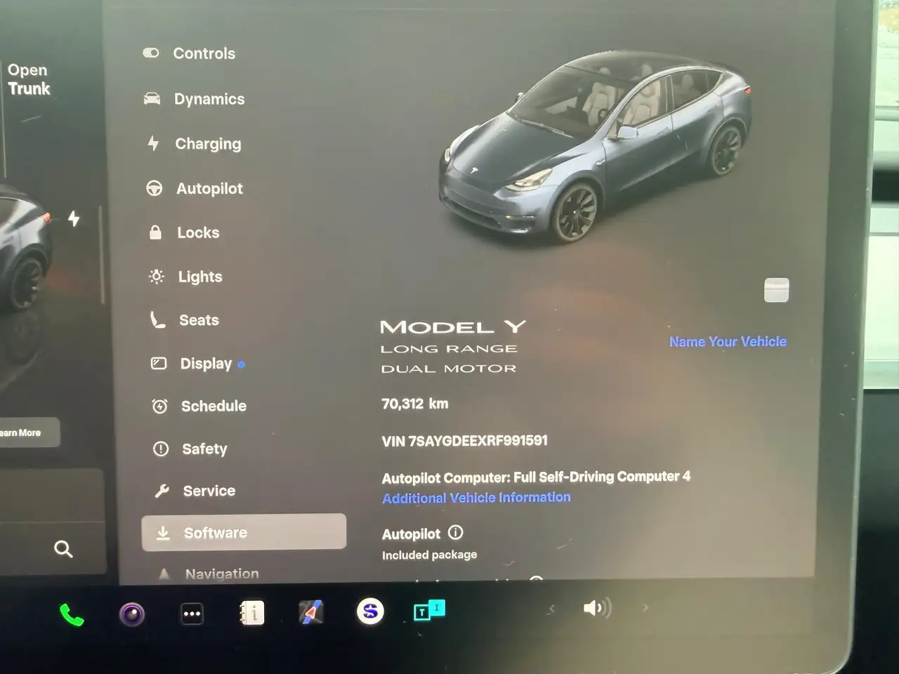 Tesla Model Y снимка Tesla Model Y