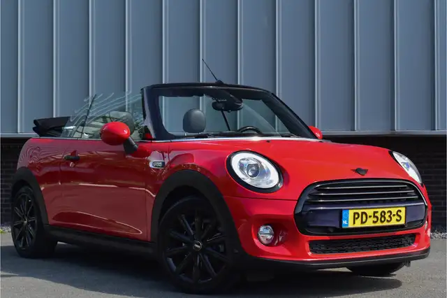 MINI Cooper Cabrio 1.5 Cabrio | Leder | Camera | Keyless | Navi | Xen