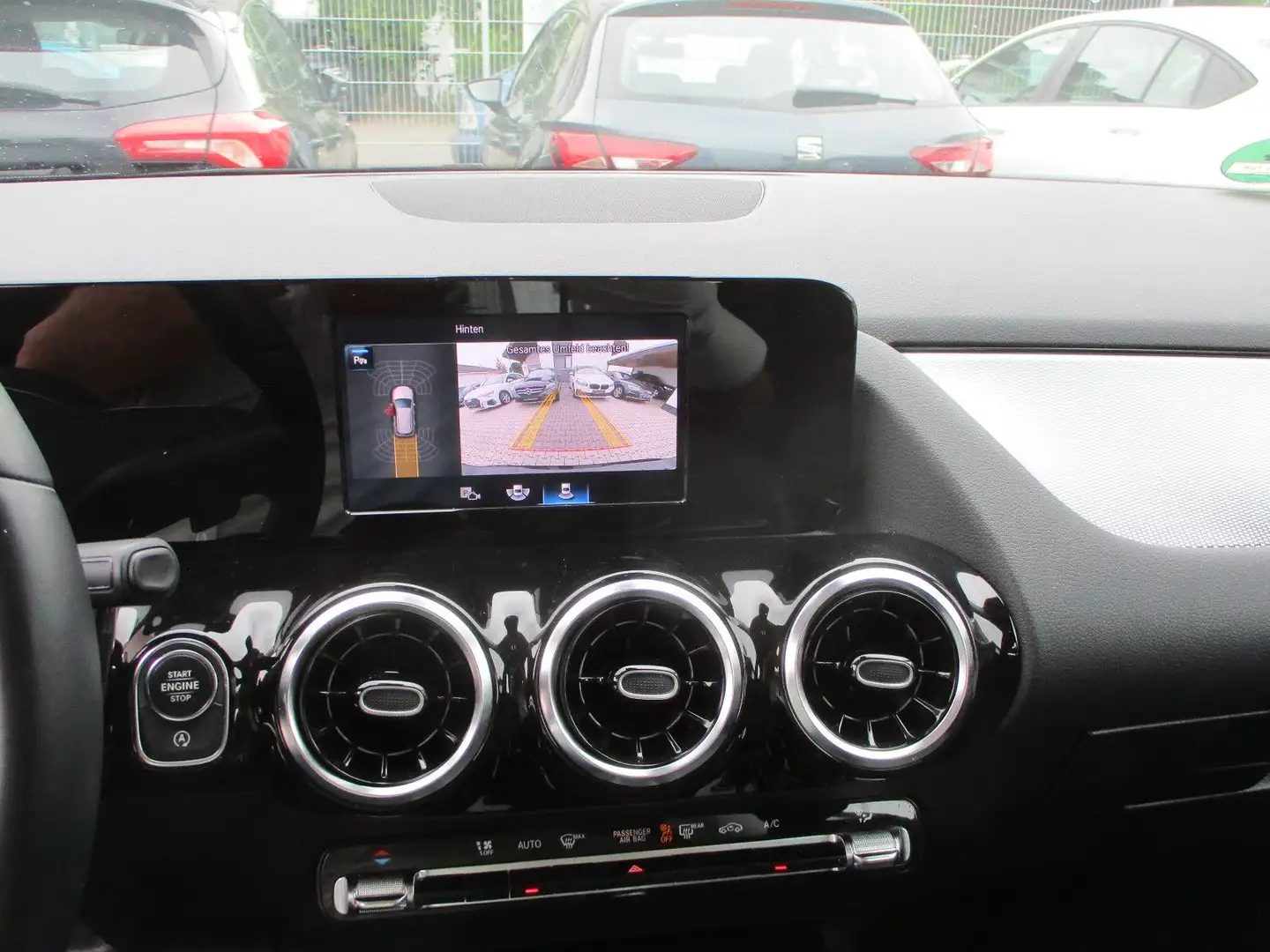 Mercedes-Benz B 200 d NAVI KAMERA LEDER MEMORY PDC SITZH SPURH Schwarz - 2