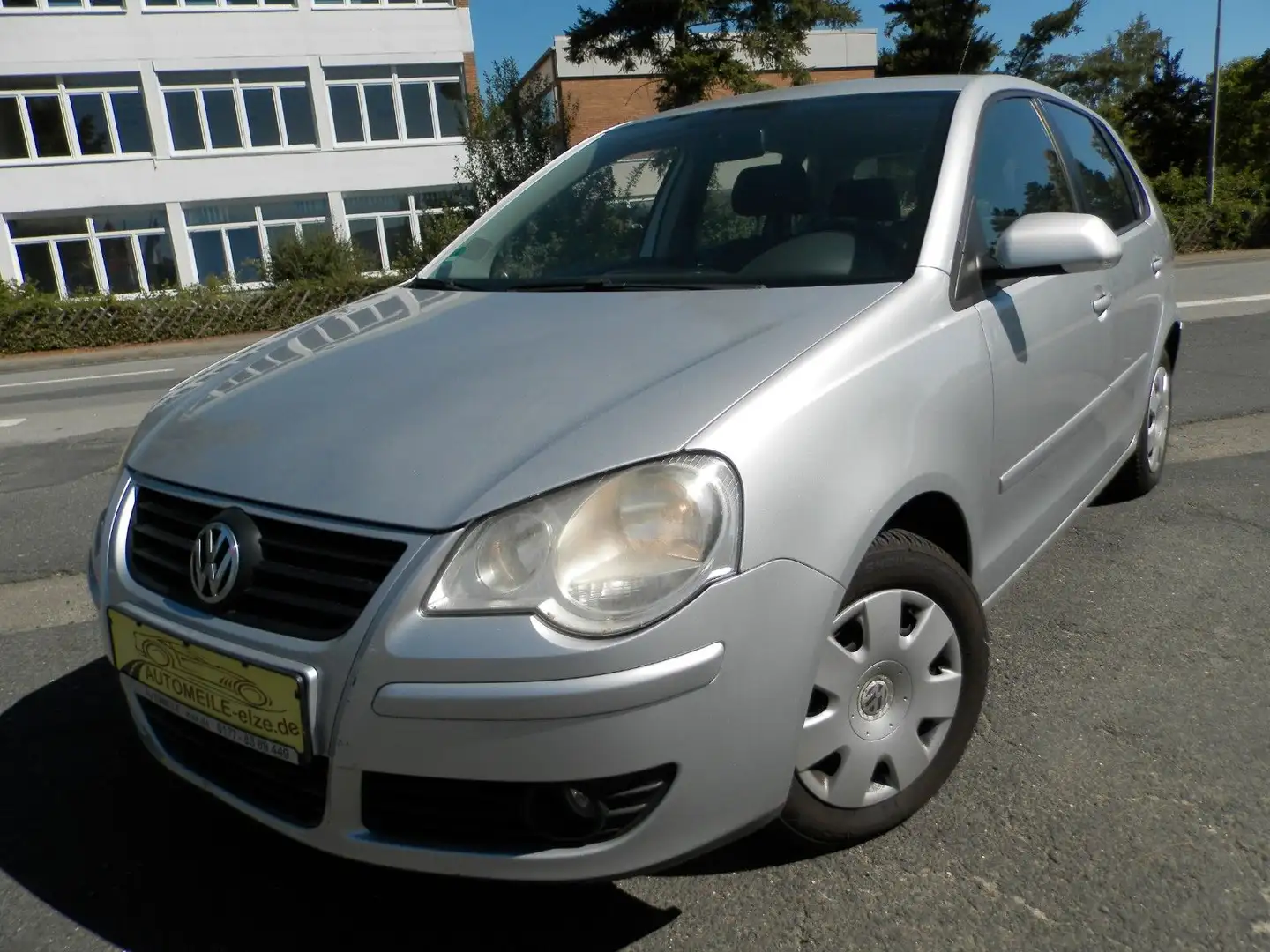 Volkswagen Polo IV Comfortline*Klima* AT-Motor Silber - 1