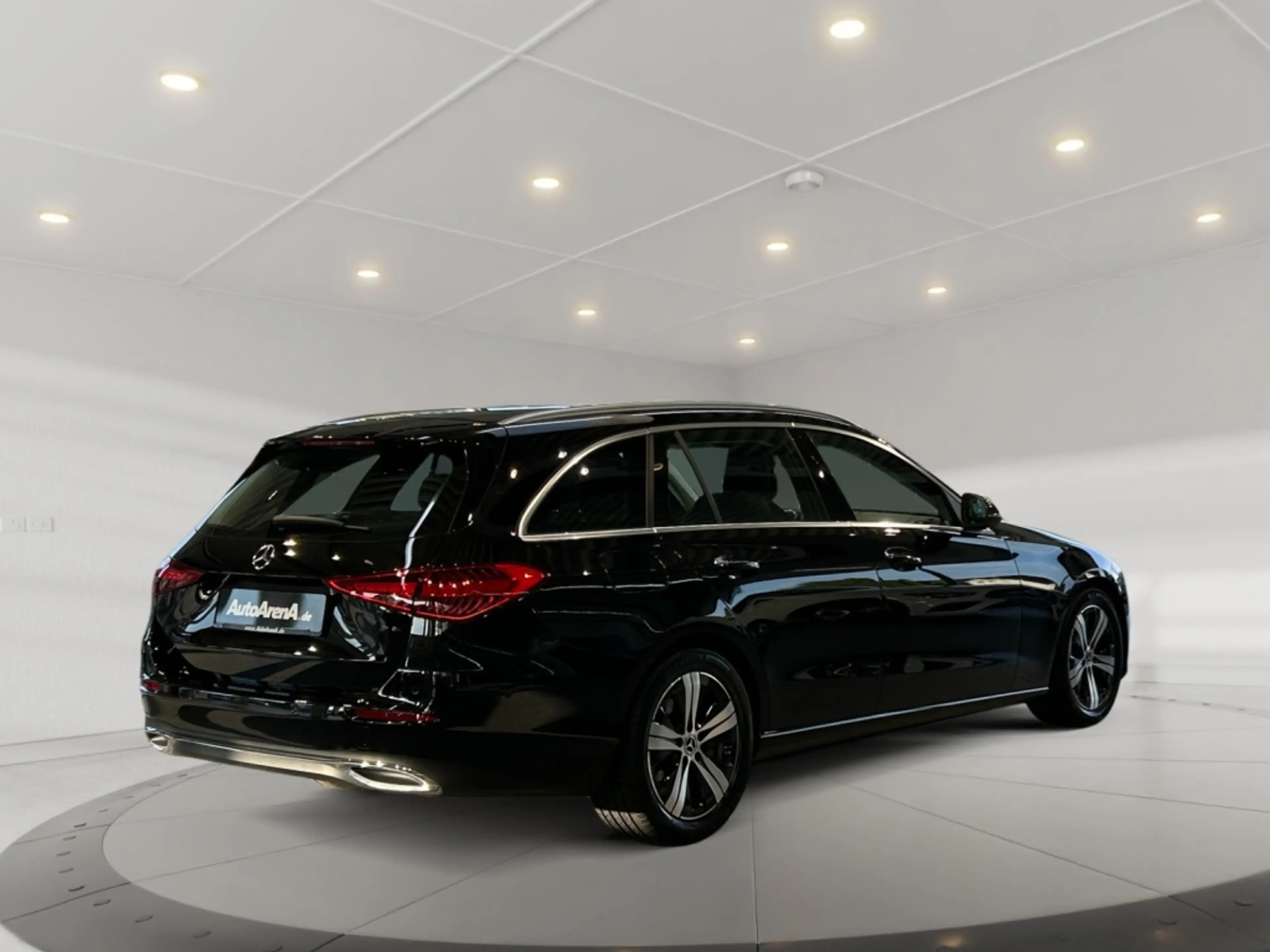 Mercedes-Benz C 180 T Avantgarde Avantgarde+MBUX+Wide+Cam+LED — photo 4