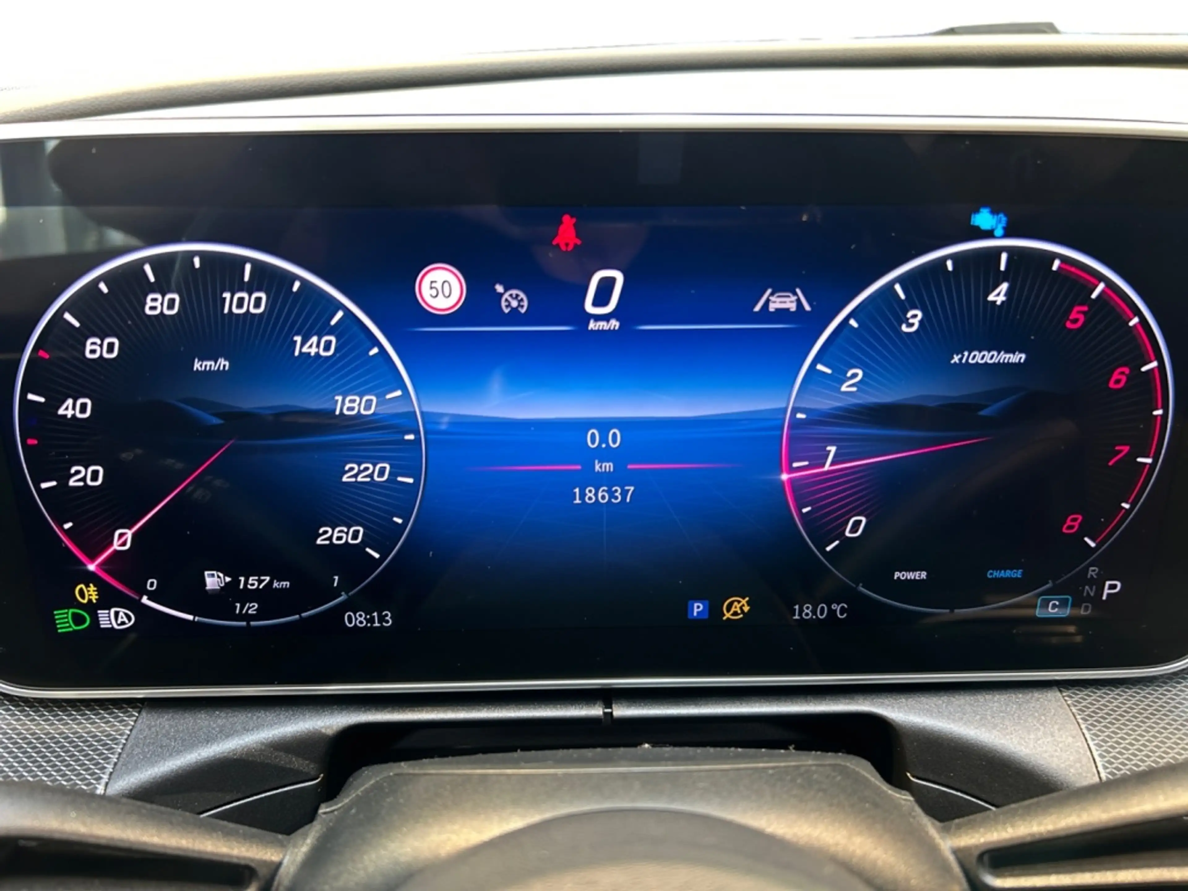Mercedes-Benz C 180 T Avantgarde Avantgarde+MBUX+Wide+Cam+LED — photo 14