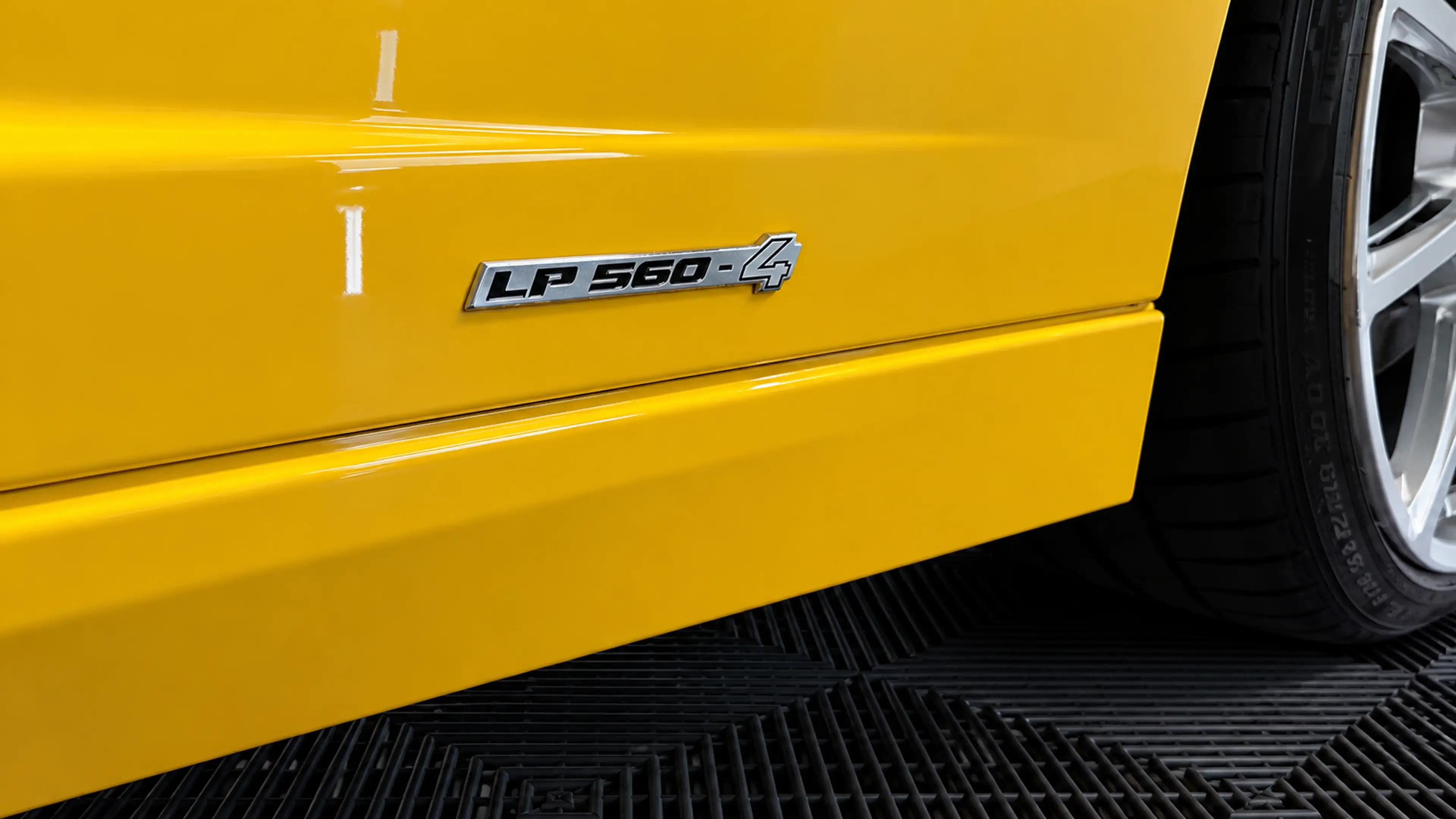 Lamborghini Gallardo LP560-4 — photo 8