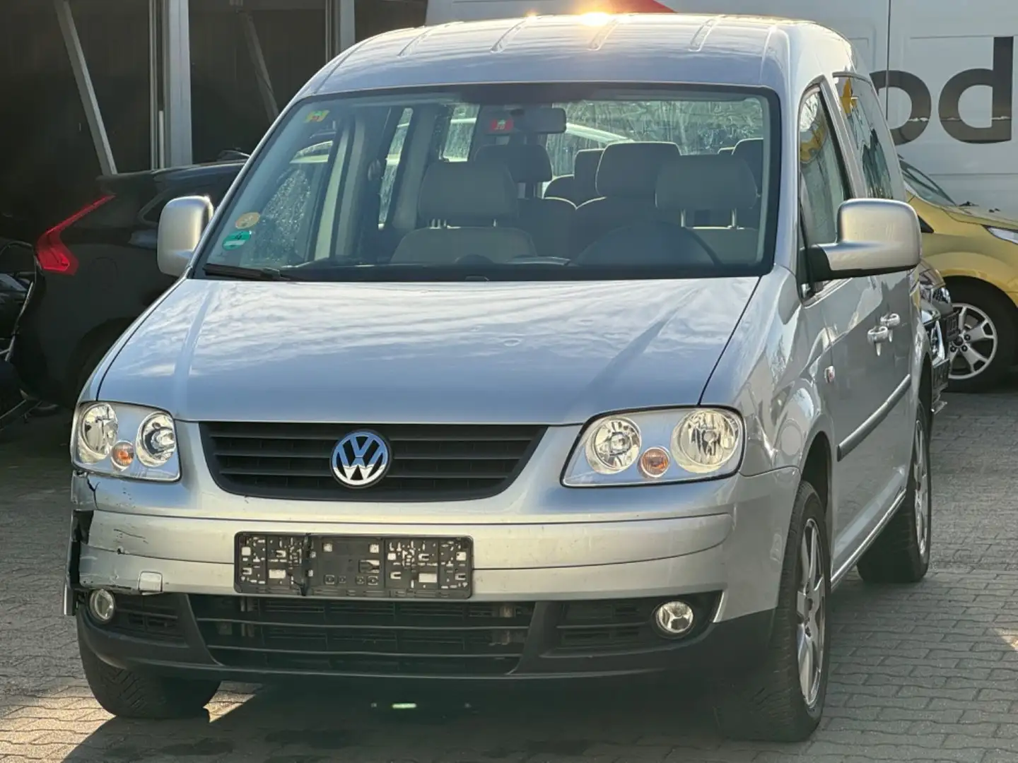 Volkswagen Caddy Life 1.9 TDI 7-Sitze Euro4 Klima Gümüş rengi - 1