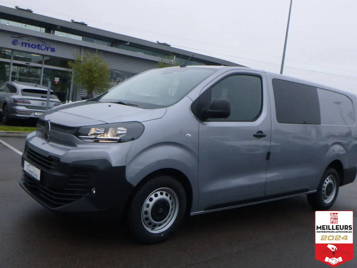Citroen Jumpy XL BlueHDI 180 S\u0026S EAT8 6PL +Caméra Gris - 1