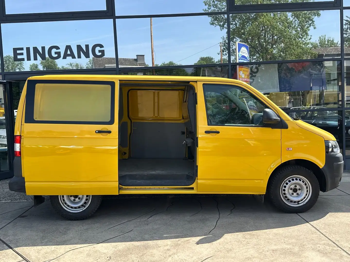 Volkswagen T5 Transporter Facelift*Einparkhilfe*1.Hand* Jaune - 1