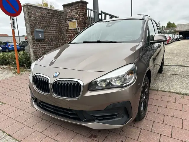 BMW 2 GRAN TOURER 216 D MET 126DKM HANDELAARS & EXPORT