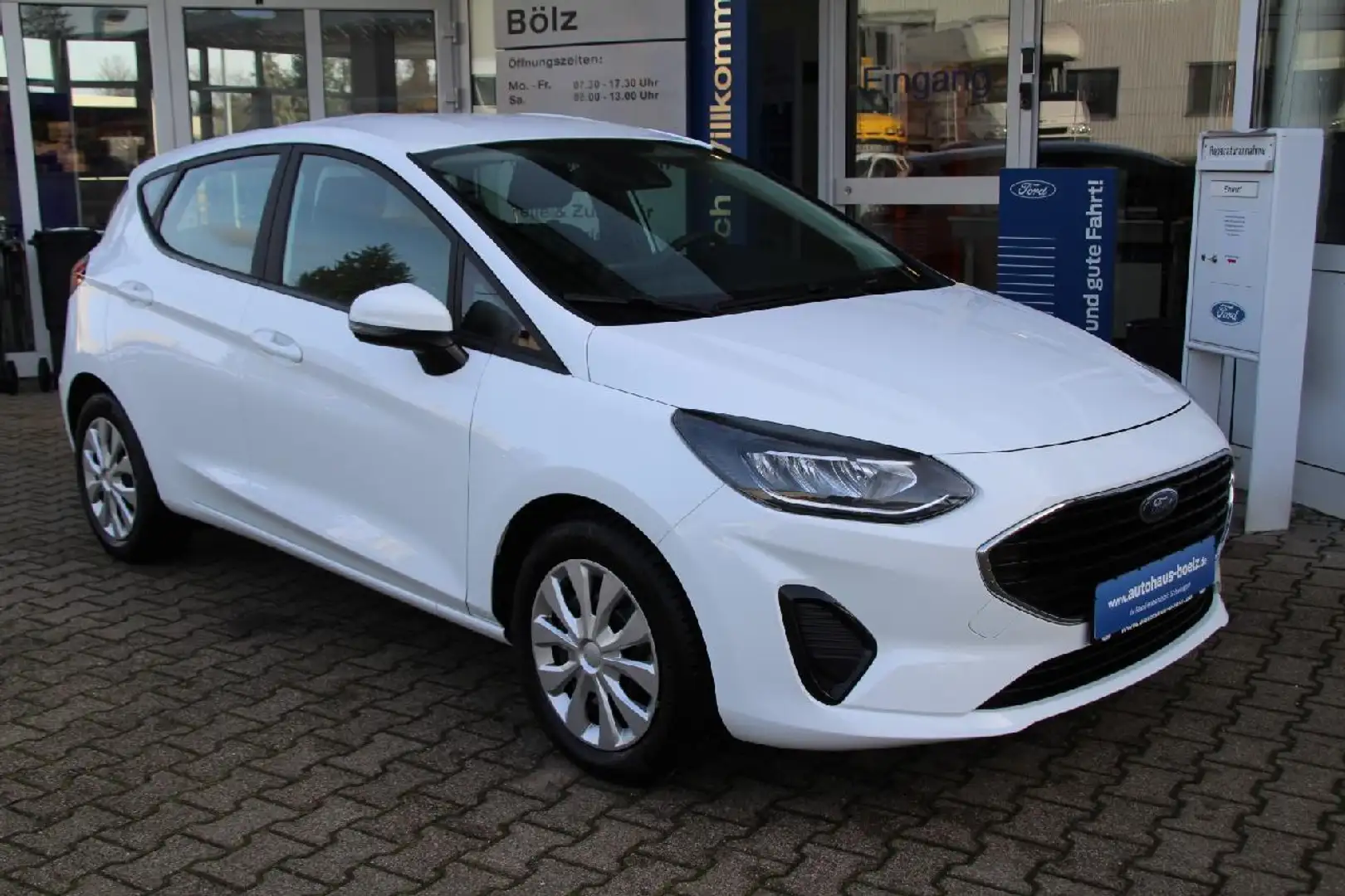 Ford Fiesta Cool & Connect Weiß - 1