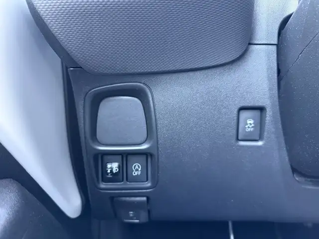 Peugeot 108 view 18