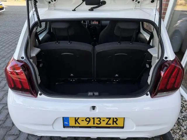 Peugeot 108 view 6