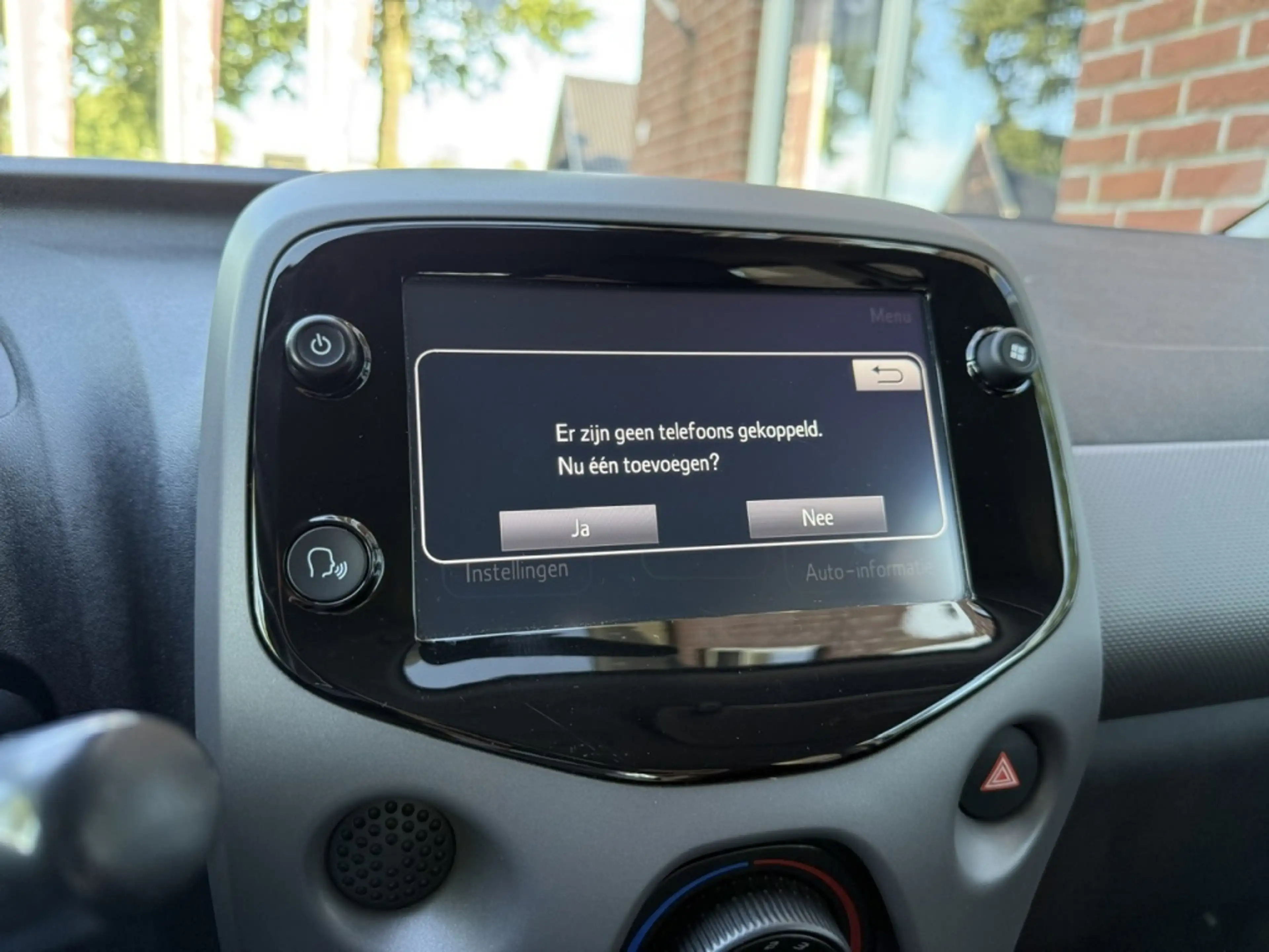 Peugeot 108 1.0 e-VTi Active CARPLAY / CAMERA / ANDROID.AUTO / — photo 25