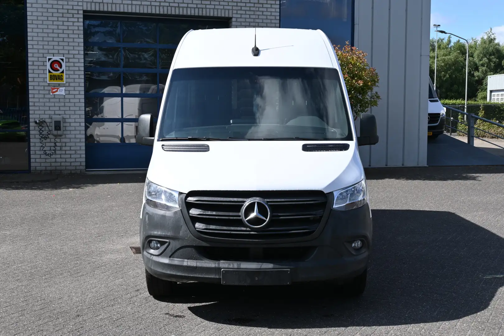 Mercedes-Benz Sprinter 316 CDI L2H2 2800 KG trekhaak, MBUX navigatie met Wit - 2