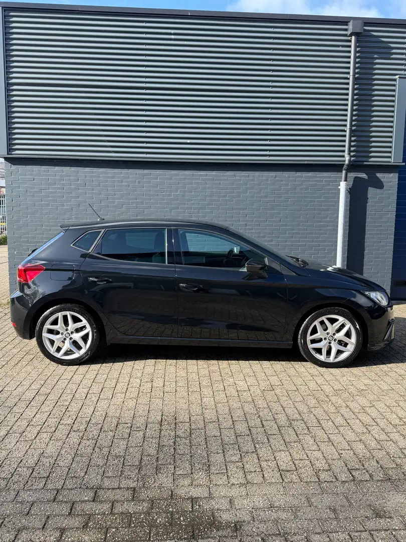 SEAT Ibiza 1.0 TSI FR Business Intense Schwarz - 2