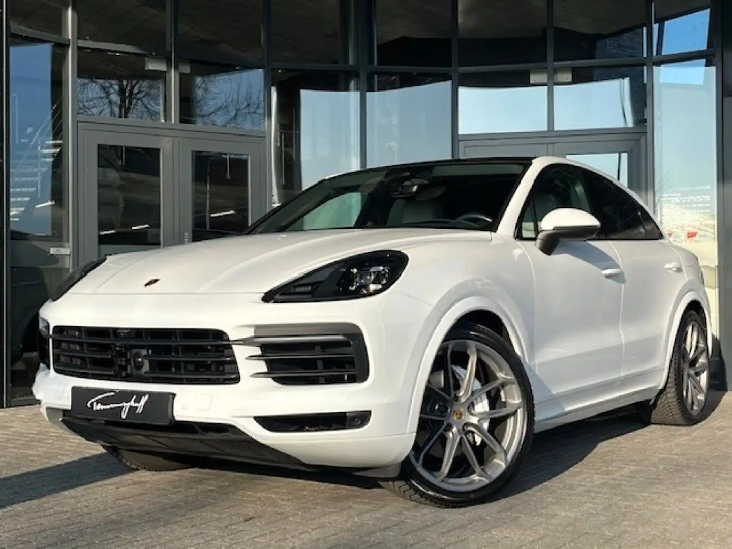 Porsche Cayenne 3.0 E-HYBRID - PANO - BOSE - 22 INCH - ORG. NL. Weiß - 1