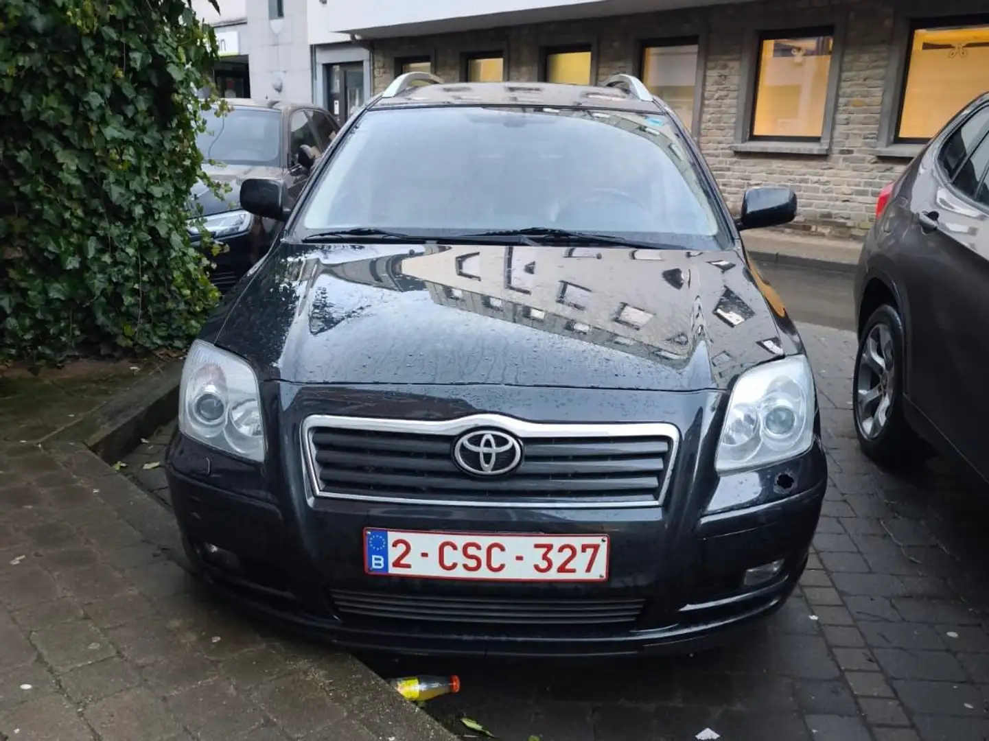 Toyota Avensis SW 2.0 Turbo D4D 16v Linea Terra Noir - 1