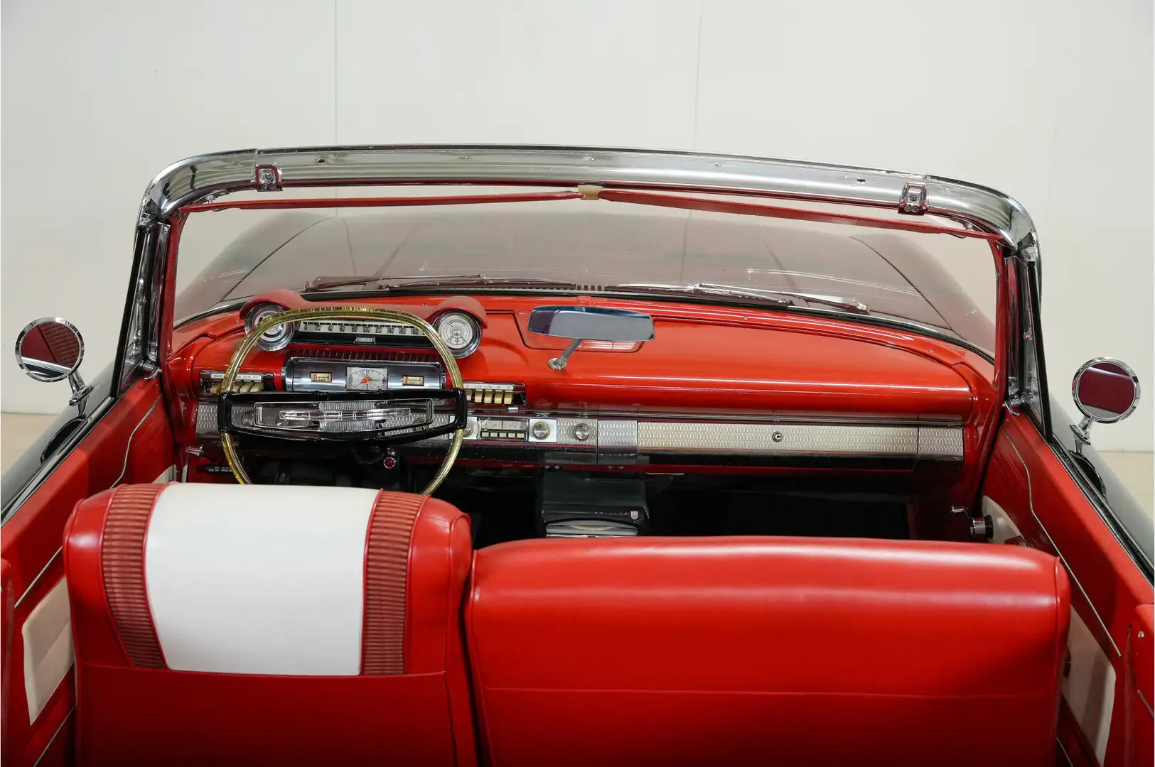 Plymouth Fury M1109 Schwarz - 2