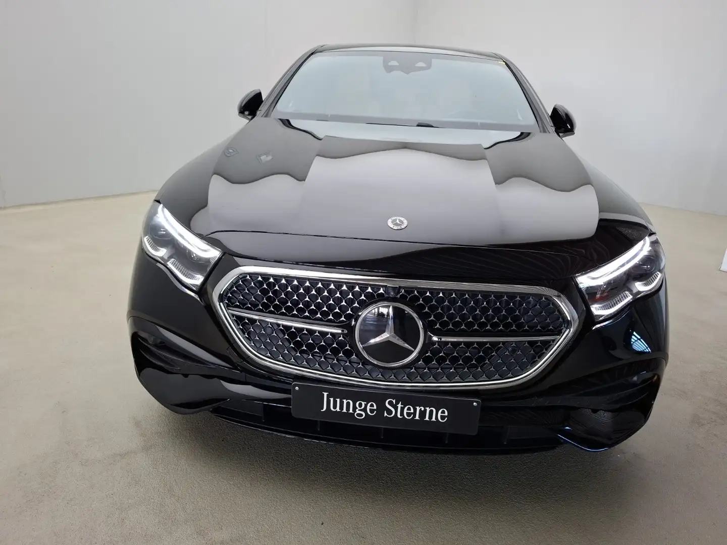 Mercedes-Benz E 200 E 200 X AMG Premium+ Night 360° Pano Burm4D 20Zoll Schwarz - 2