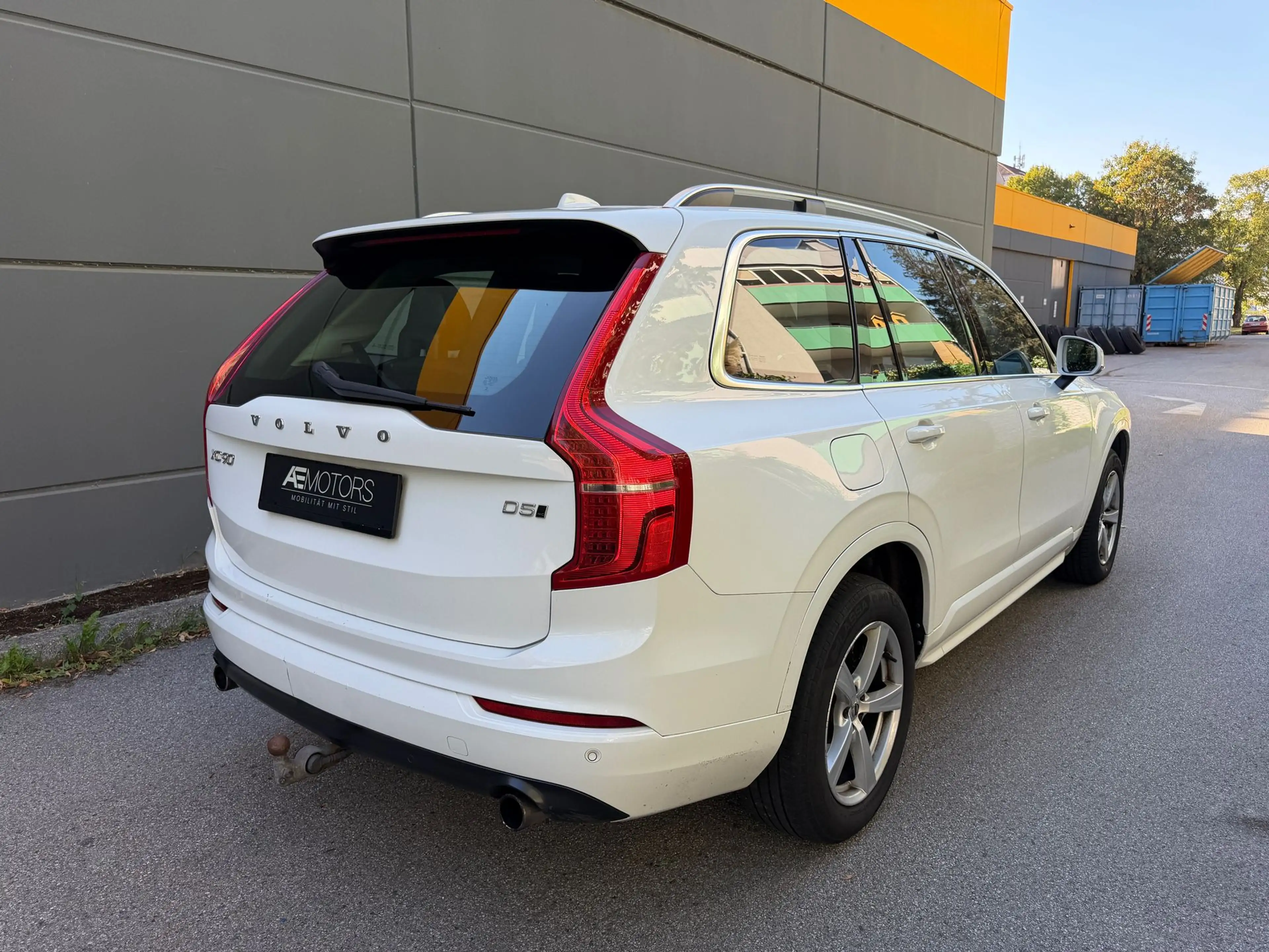 Volvo XC90 2.0 D5 AWD*7.SITZER*NAVI*AHK*SITZHZG*ALLRAD*KREDI — photo 10