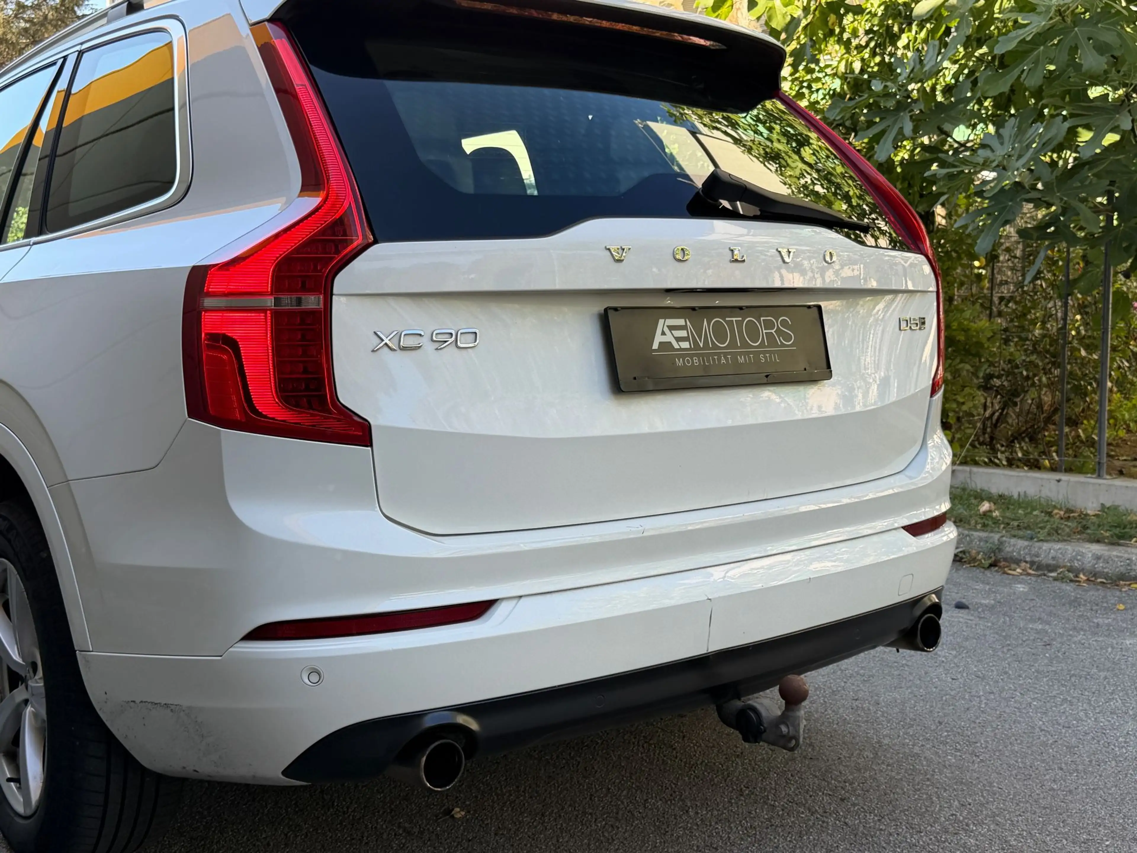 Volvo XC90 2.0 D5 AWD*7.SITZER*NAVI*AHK*SITZHZG*ALLRAD*KREDI — photo 15