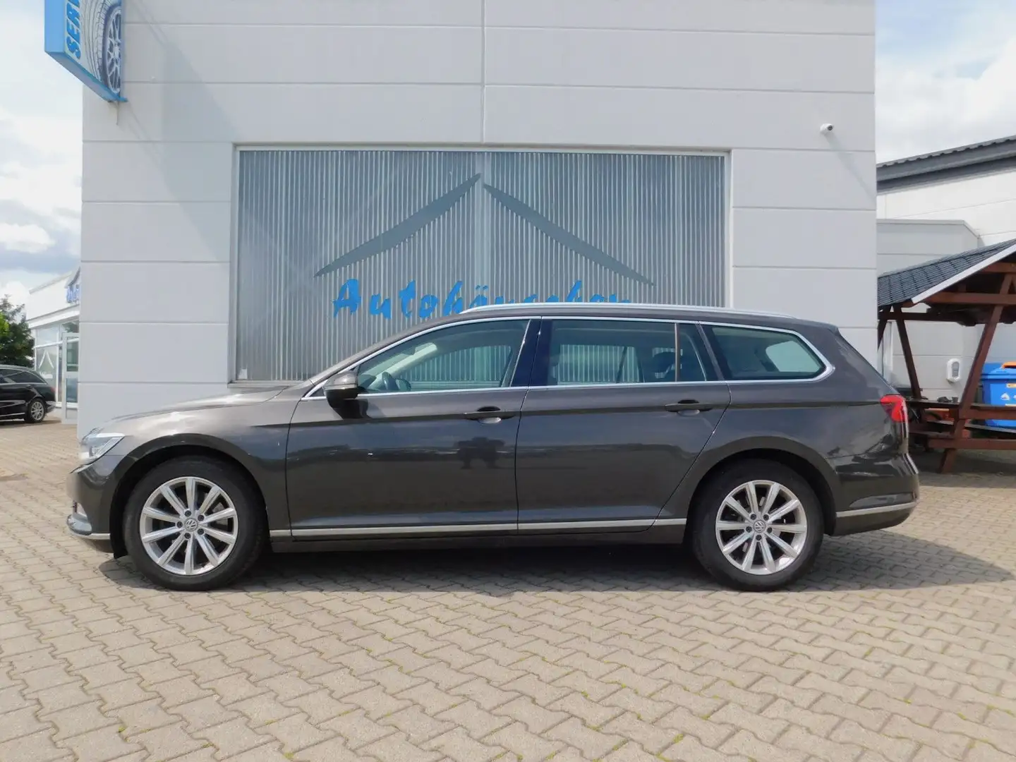 Volkswagen Passat Variant Passat 1.8 TSI Highline  DSG Getriebeproblem Marrón - 2