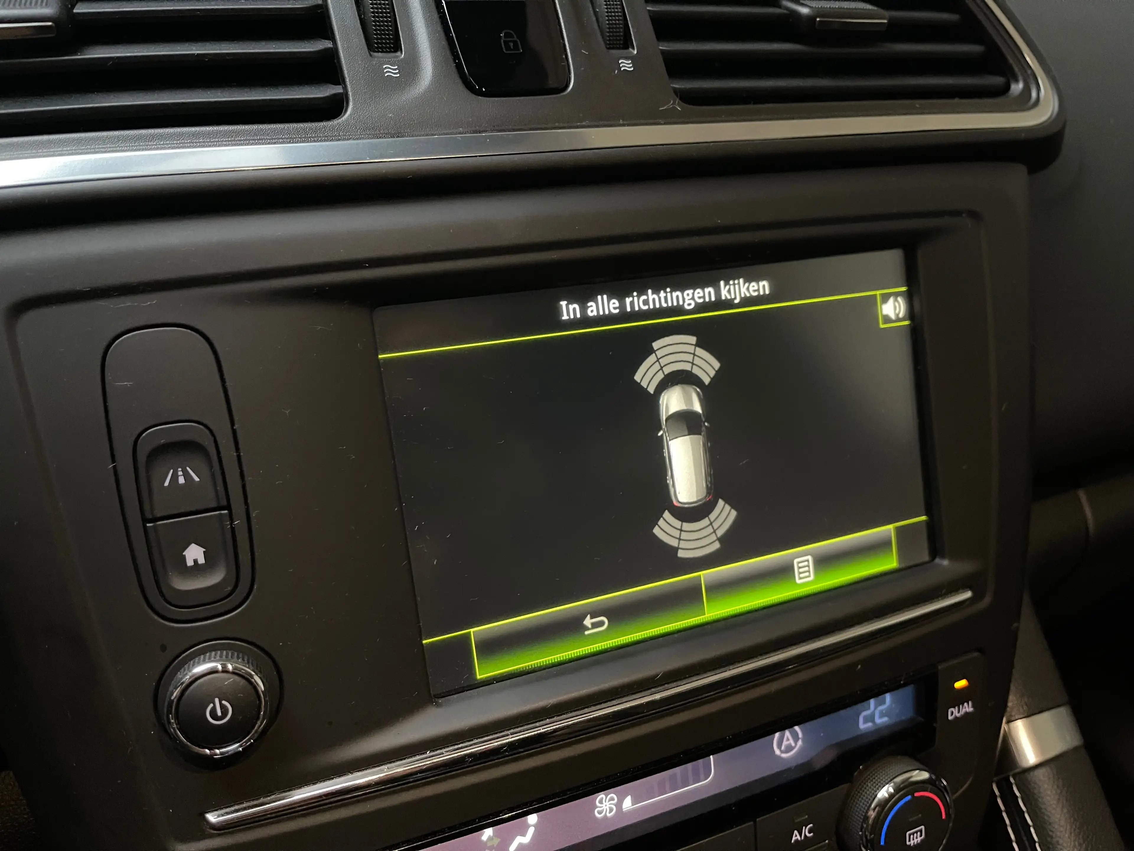 Renault Kadjar Kadjar 1.2 TCe — photo 11