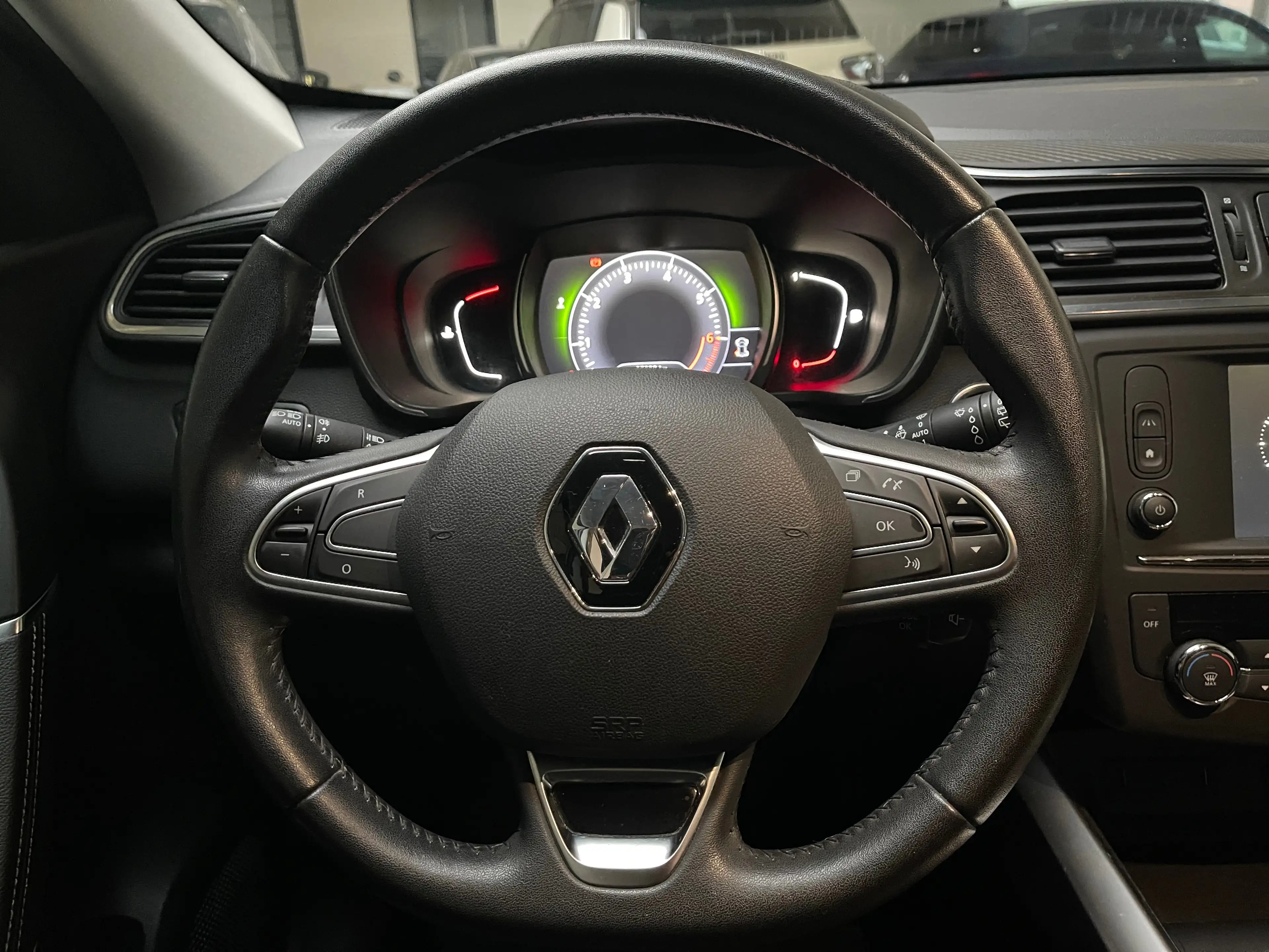 Renault Kadjar Kadjar 1.2 TCe — photo 10