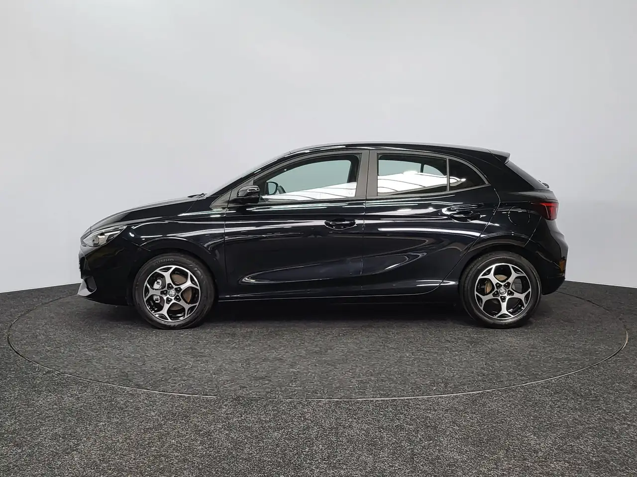 MG MG3 1.5 Comfort 2024 24.454 km Led Navi CarPlay DAB Camera MG Pilot Airco SuperDeals!, миниатюра 3