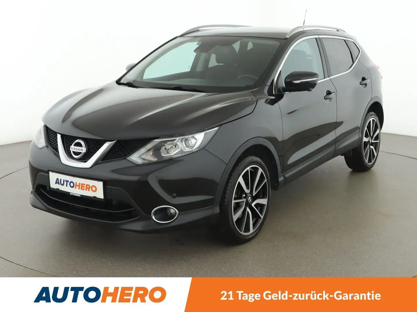 Nissan Qashqai 1.6 dCi Tekna *LED*360°*SPUR*PDC* Schwarz - 1