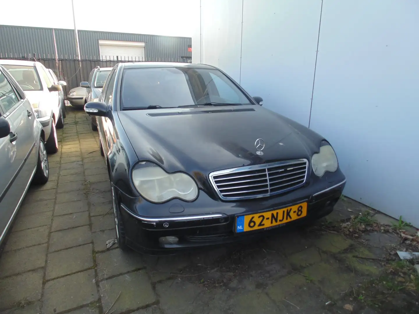 Mercedes-Benz C 320 Avantgarde AUTOMAAT met navi open dak Schwarz - 1