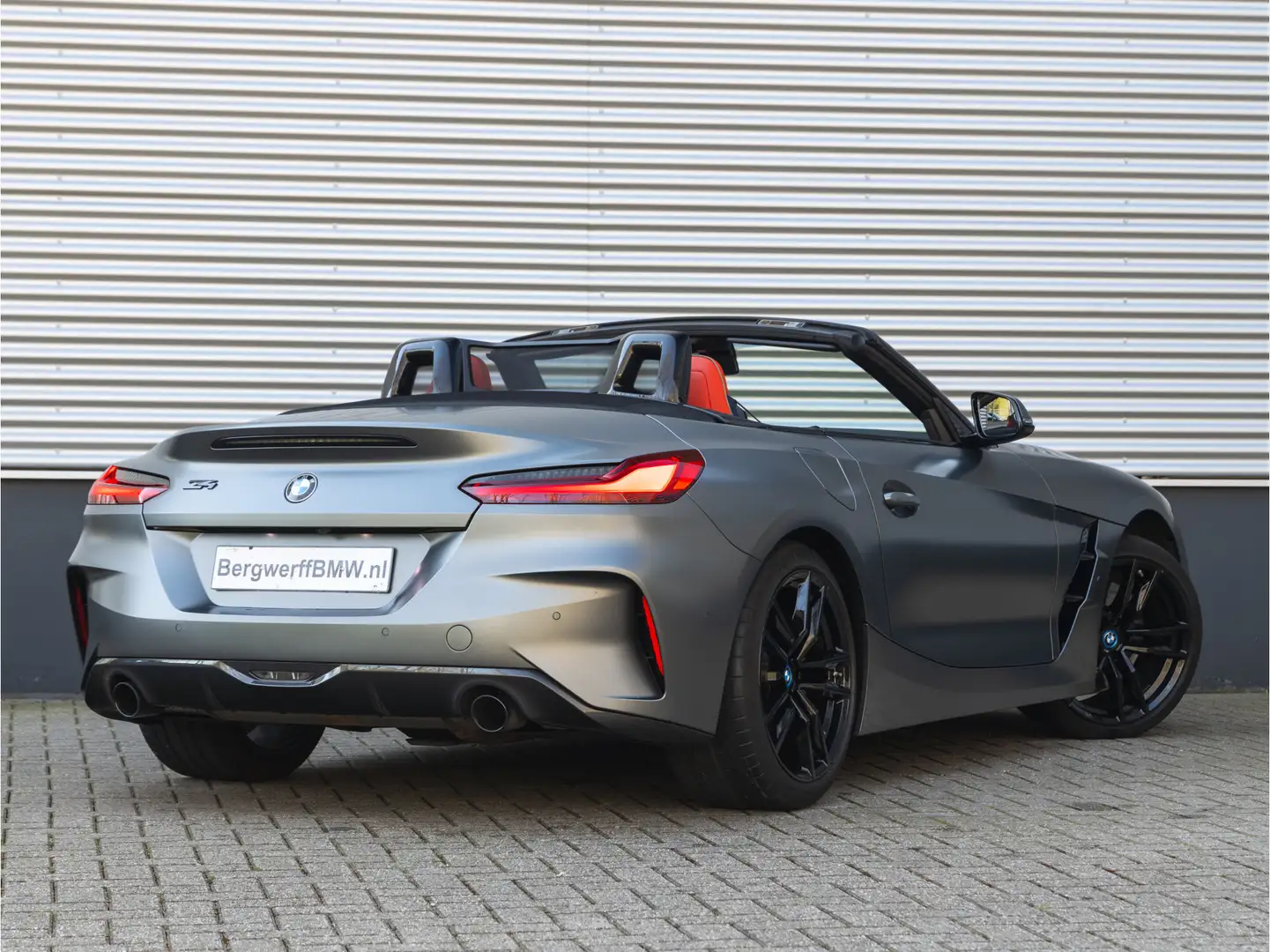BMW Z4 Roadster sDrive30i M-Sport - Memory M-Zetels - Har Šedá - 2