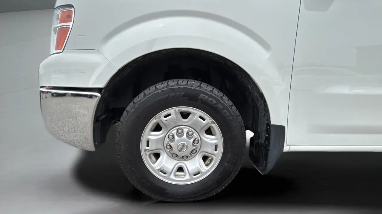 Nissan NV Cargo снимка Nissan NV Cargo