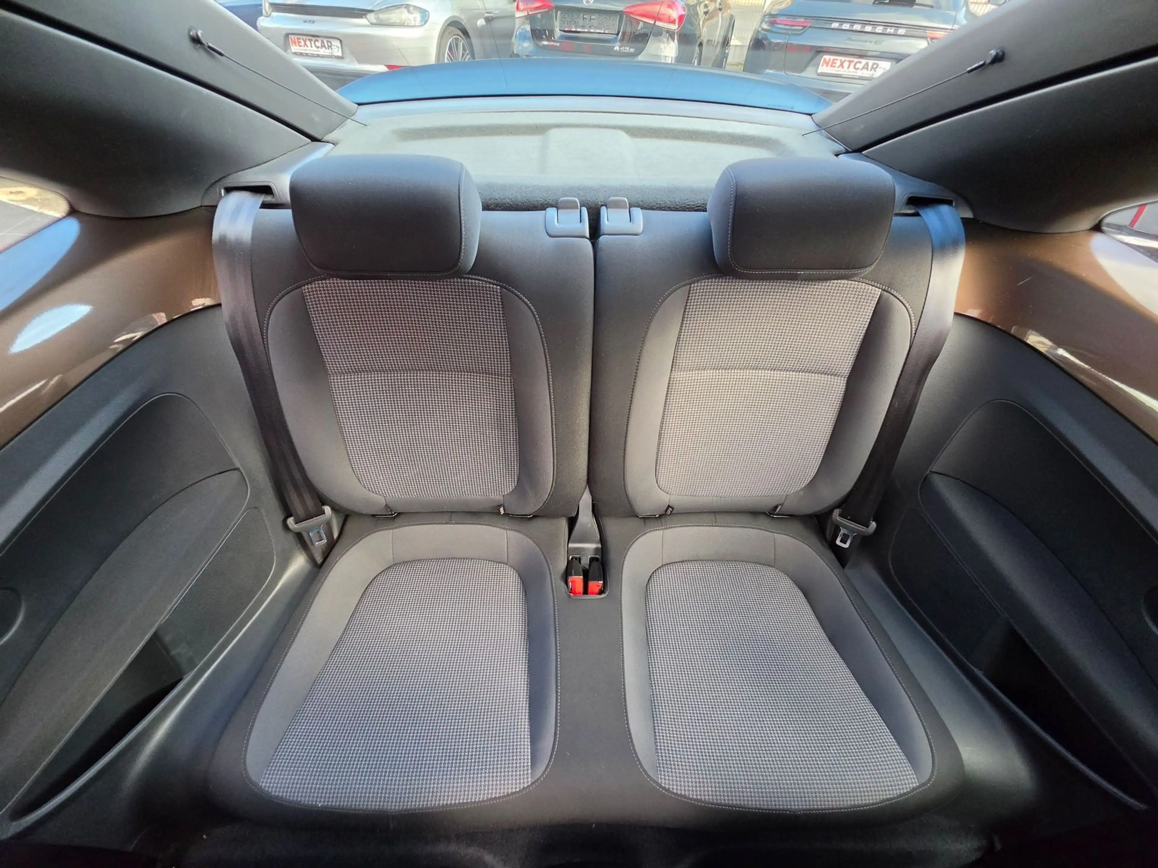 Volkswagen Beetle 1.4 TSI Design|1Hand|DSG|Pano|WieNeu|Navi — photo 12