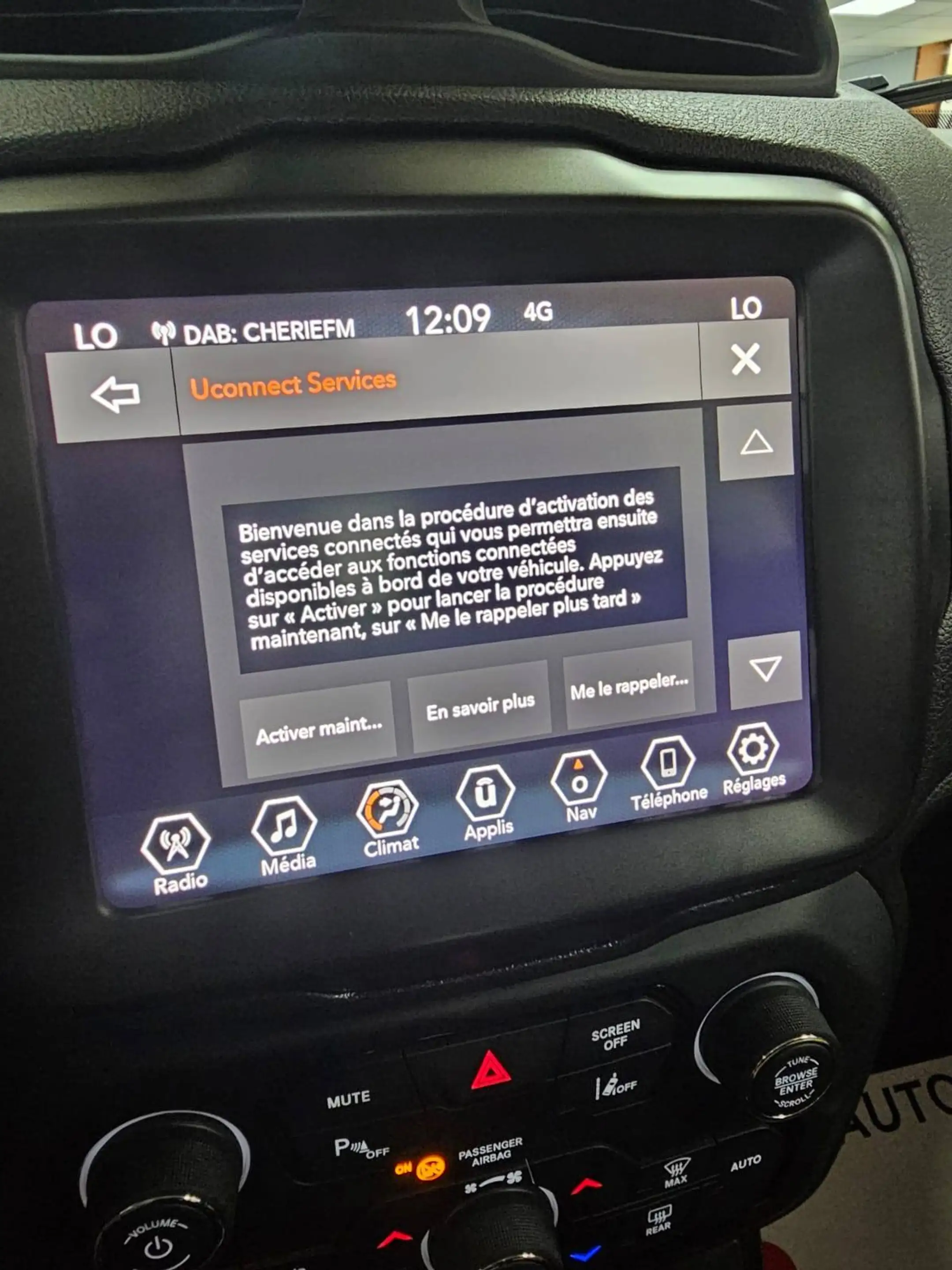 Jeep Renegade Renegade 1.6 MJD Régulateur et Adaptateur de vitesses Caméra Gps Bluetooth UConnect — photo 15