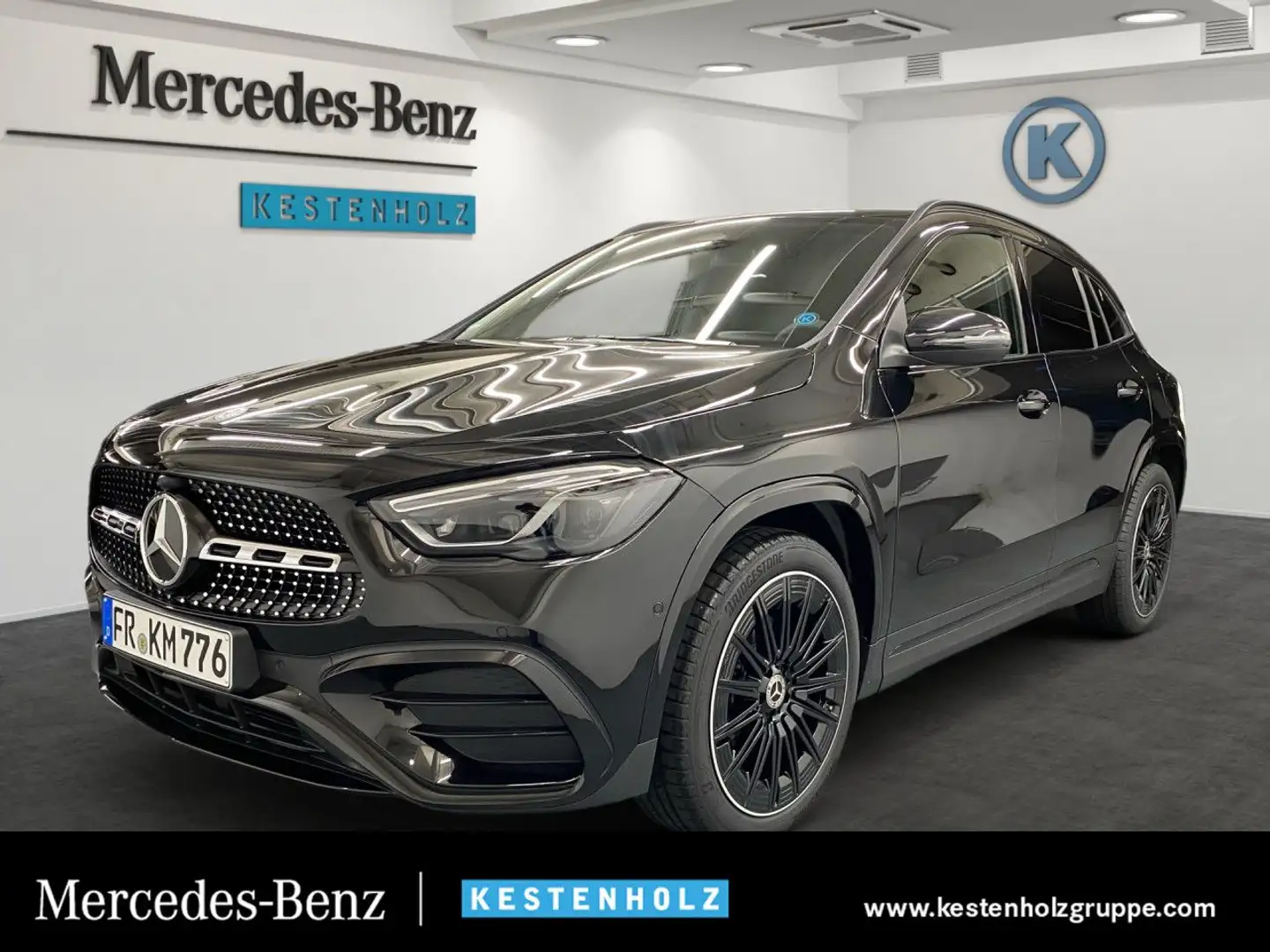 Mercedes-Benz GLA 200 AMG Pano Multibeam AHK Night Kamera PTS Schwarz - 1