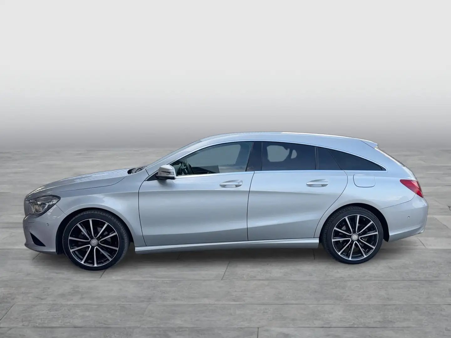 Mercedes-Benz CLA 200 Shooting Brake CLA 200 CDI / d 4Mati Grau - 2