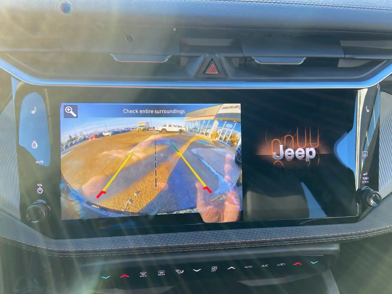 Jeep Cherokee снимка Jeep Cherokee