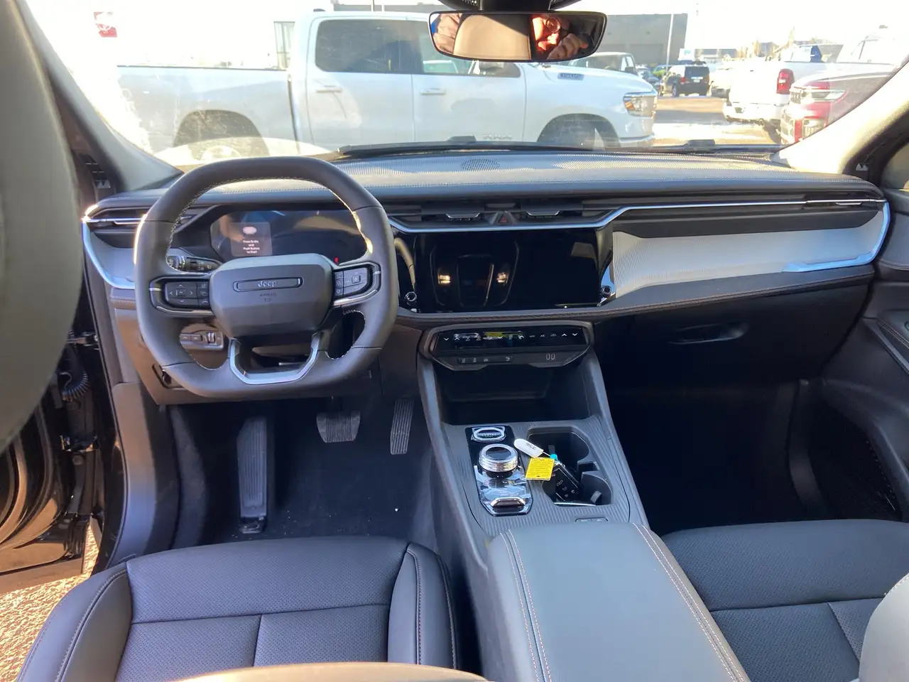 Jeep Cherokee снимка Jeep Cherokee