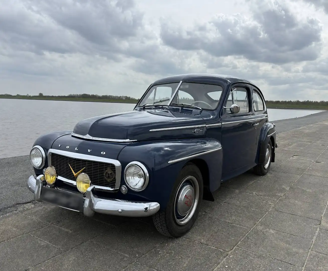 Volvo PV544 serie L Blau - 2