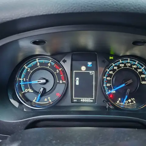 Toyota Hilux Hilux DK Invincible 4WD 2,8 D-4D Aut. Invincible Ansicht 8