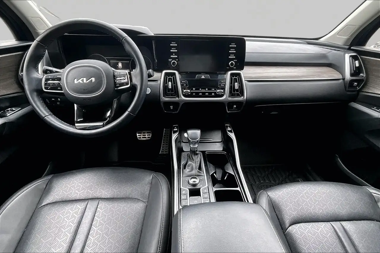 Kia Sorento снимка Kia Sorento