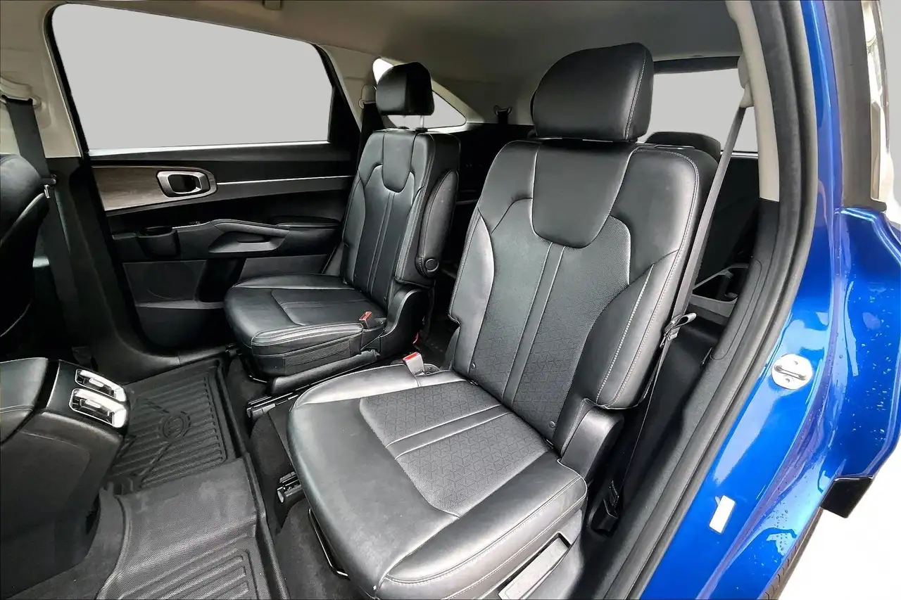 Kia Sorento снимка Kia Sorento